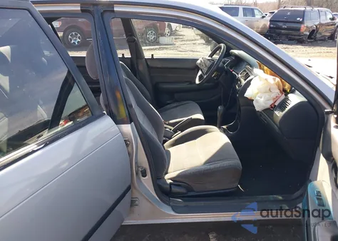 1994 Toyota Corolla Le/Dx z USA, uszkodzony, nr VIN 2T1AE09B5RC058392